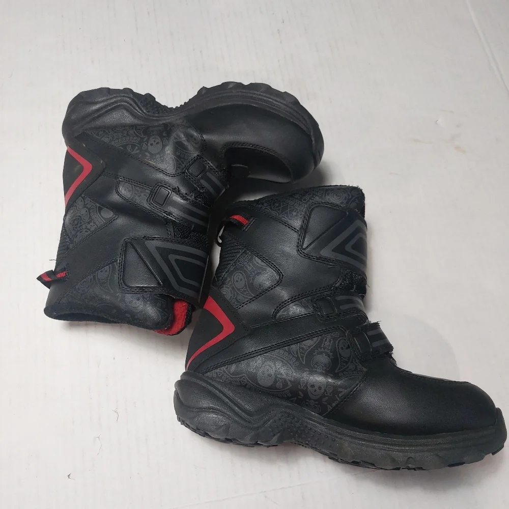 AIRWALK Black and Red Boots Size 6